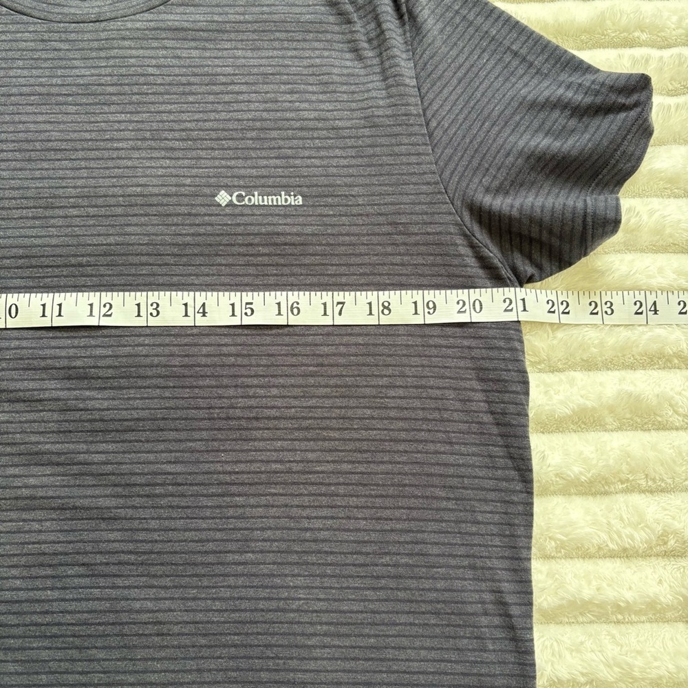 Columbia Short Sleeve Tee Casual Fit Navy Blue Men’s Size Large - Picture 5 of 6